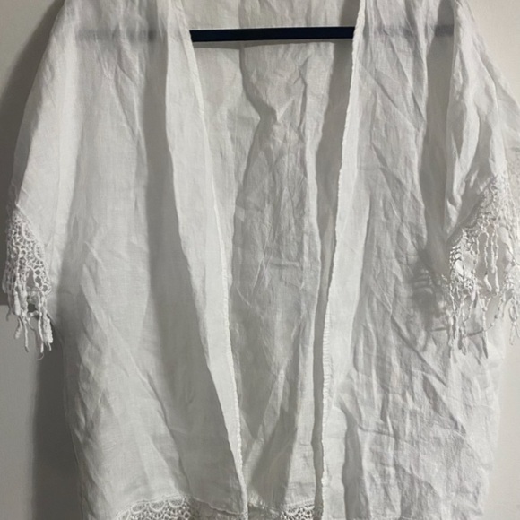 Valentina Naldi Jackets & Blazers - Valentina Naldi White Linen Lace Trim Kimono Cardigan